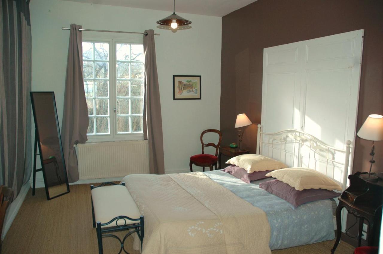 Domaine De La Queyssie Bed & Breakfast Saussignac Eksteriør bilde