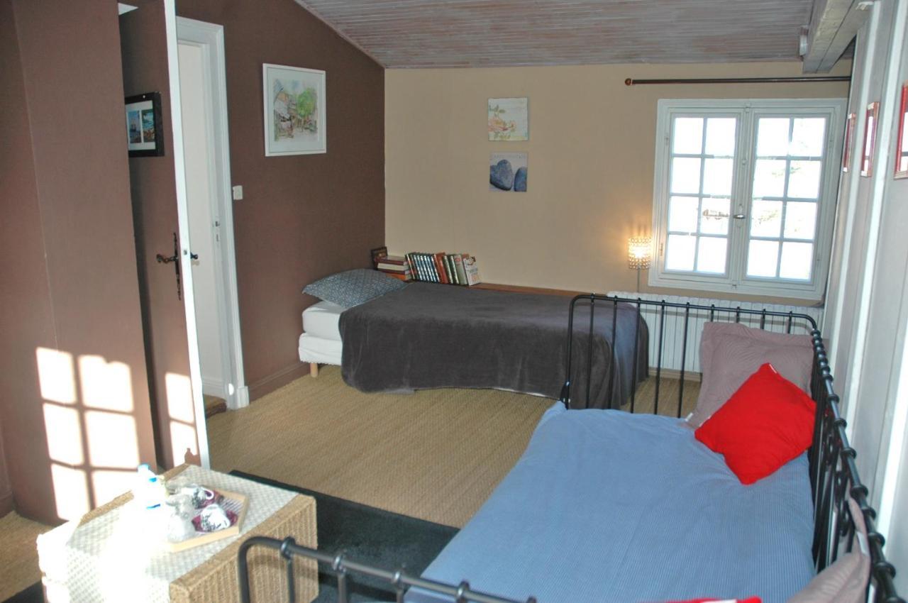Domaine De La Queyssie Bed & Breakfast Saussignac Eksteriør bilde
