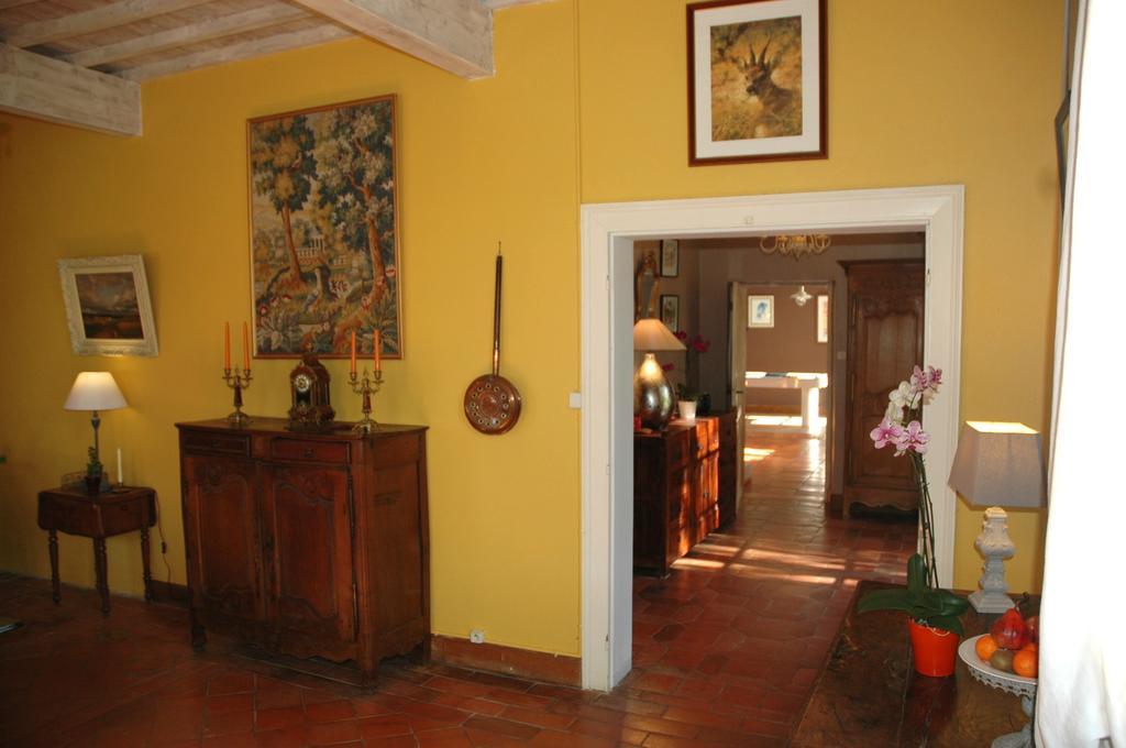 Domaine De La Queyssie Bed & Breakfast Saussignac Eksteriør bilde