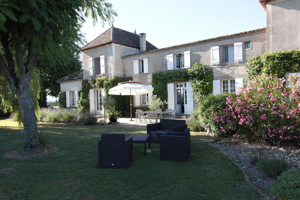 Domaine De La Queyssie Bed & Breakfast Saussignac Eksteriør bilde